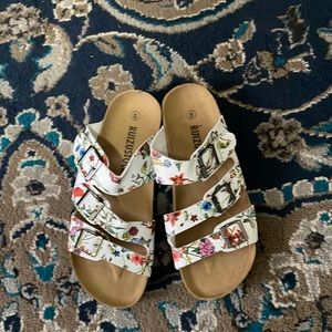 New floral Ruizustock sandals (not Birkenstock) size 8